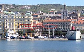 Riva Rooms